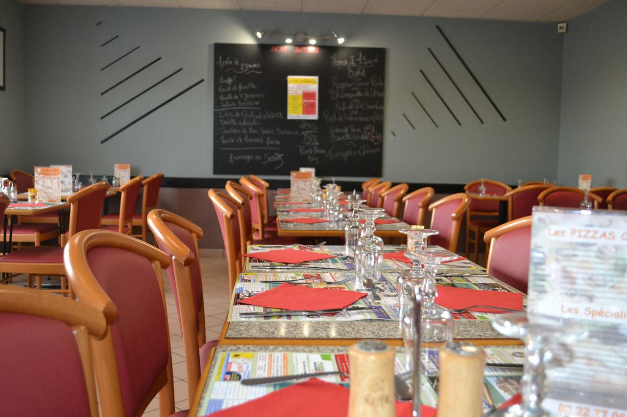Le Relais De Risquetout Hem-Hardinval Bagian luar foto