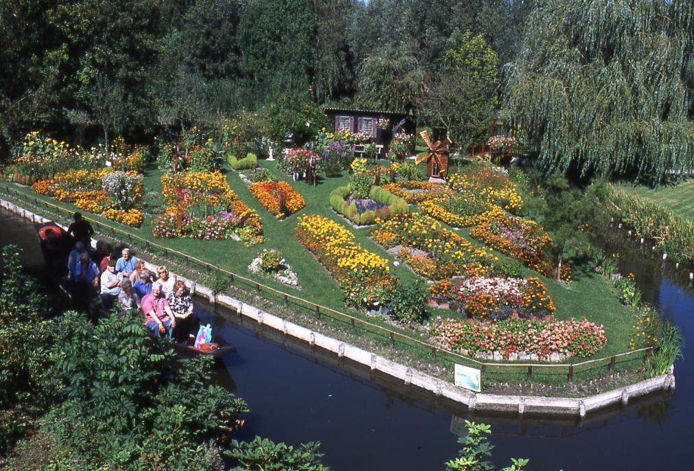 Le Relais De Risquetout Hem-Hardinval Bagian luar foto